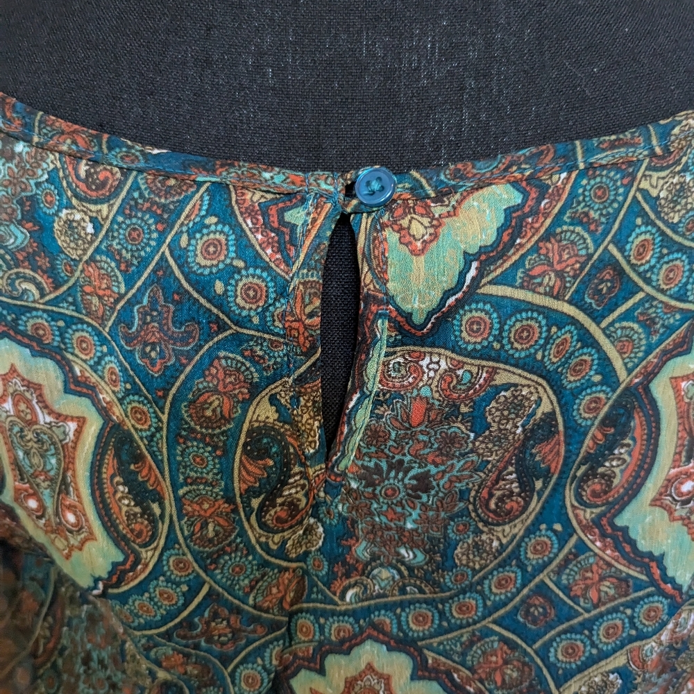 Dress - Picture 5 of 5